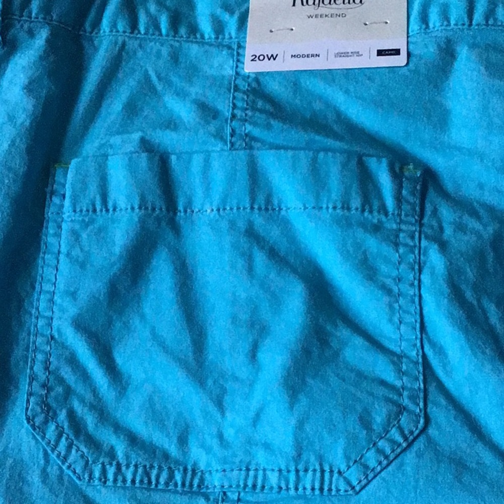 Capri pants - Picture 6 of 8